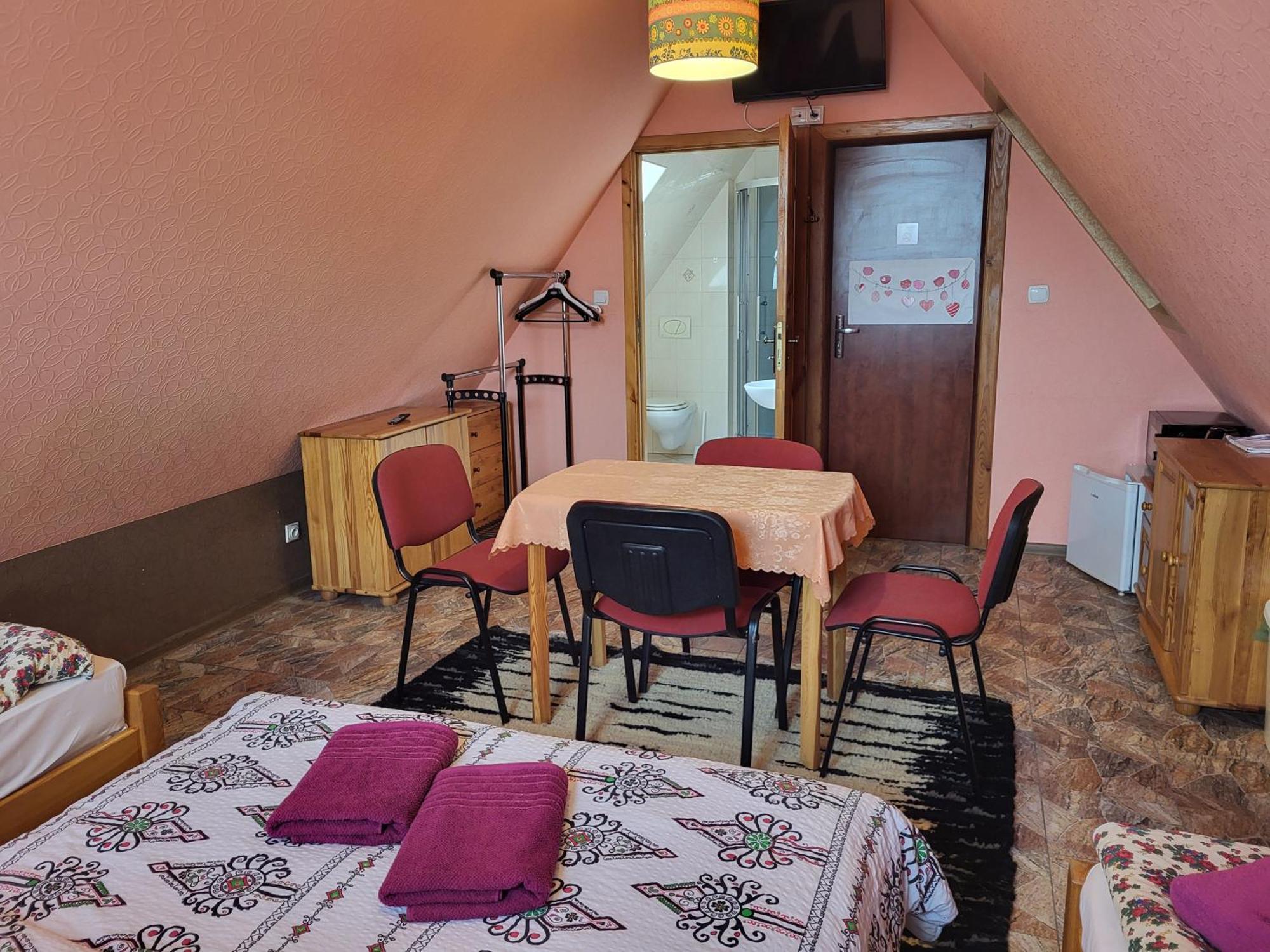 Apartamenty I Pokoje Goscinne Nowita Zakopane Rom bilde